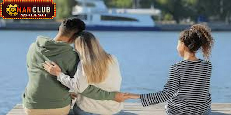 Chiêm bao thấy chồng đang lén lút ngoại tình với người mình quen Chiêm bao thấy chồng đang lén lút ngoại tình với người mình quen